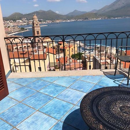 Le Suite Guarinelli B&B ガエータ エクステリア 写真