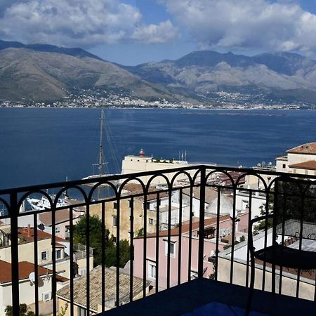 Le Suite Guarinelli B&B ガエータ エクステリア 写真