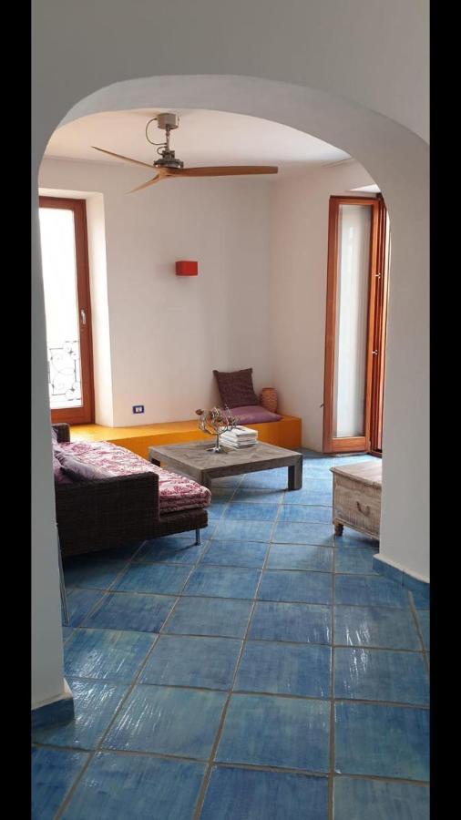 Le Suite Guarinelli B&B ガエータ エクステリア 写真