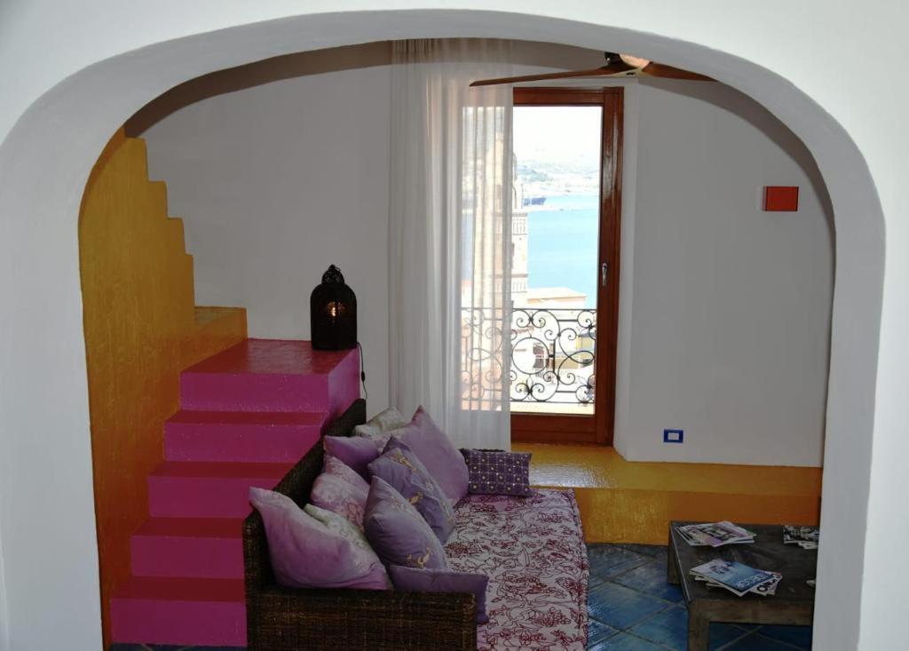 Le Suite Guarinelli B&B ガエータ エクステリア 写真